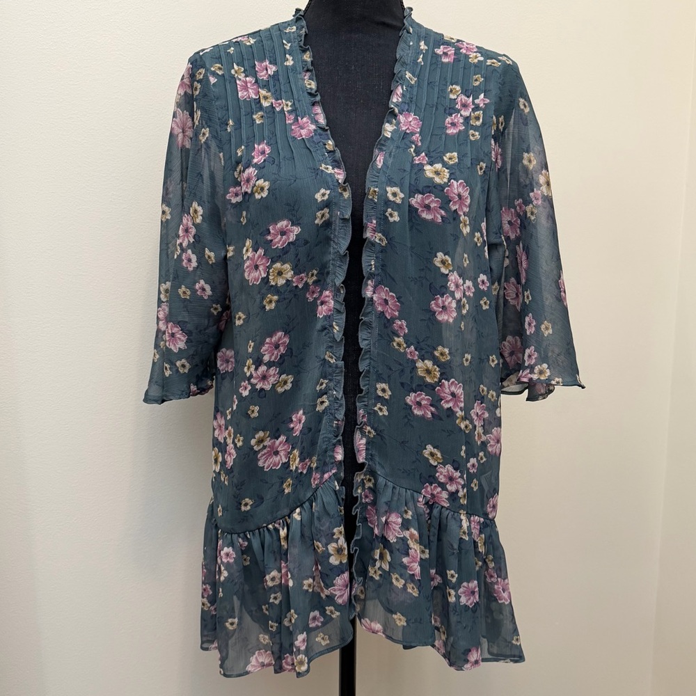 American Eagle Outfitters Women XS/S Floral Ruffle Hem Sheer Blouse Kimono Green